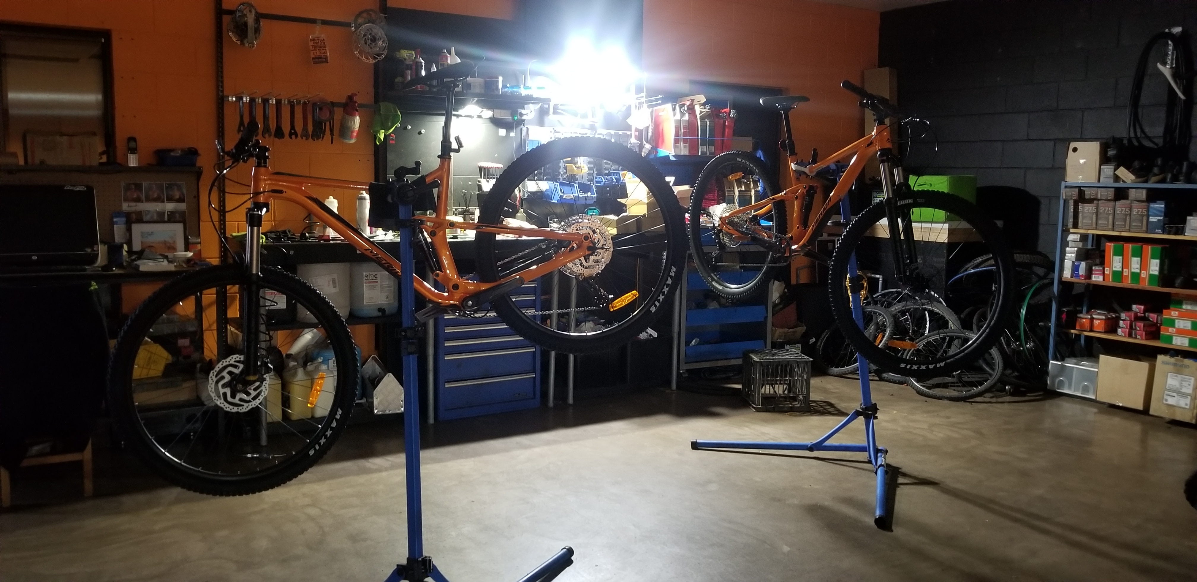 Ultimate ride top bicycle centre